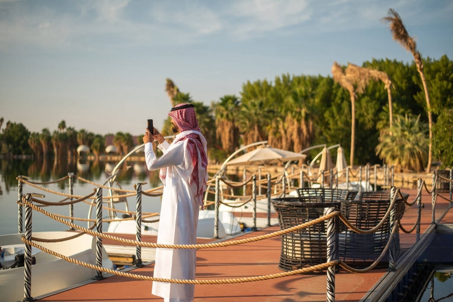 مشروع اسطبل خيول ومجمع سياحي