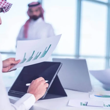 خدمة-البحث-ودراسة-المنافسين-3