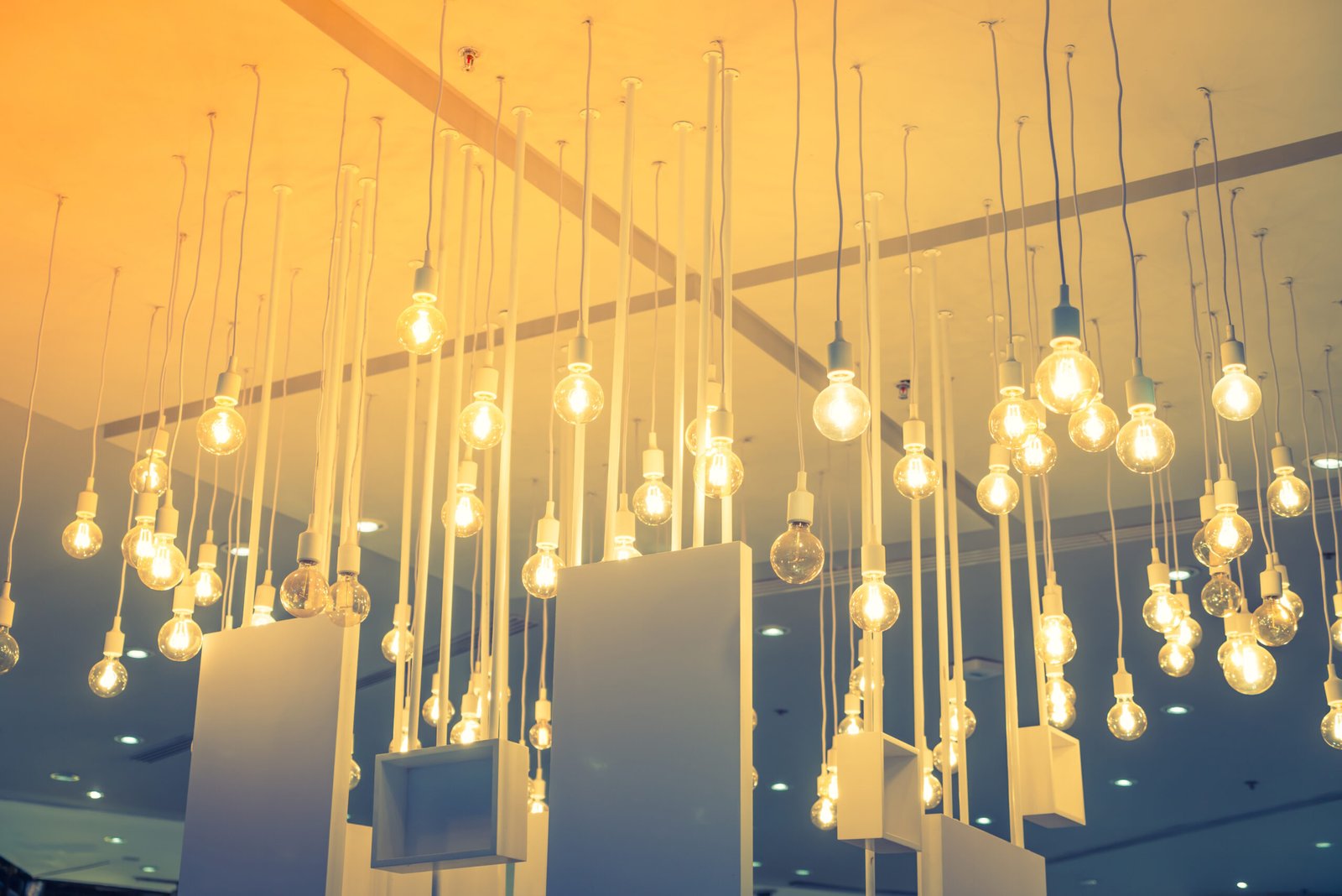 دراسة جدوى مصنع العربية للشاشات والإنارة والكهرباء والأعمال المعدنية