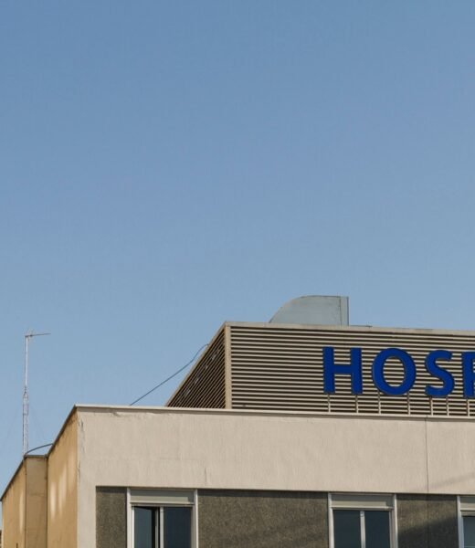 ظدراسة جدوى مشروع مستشفى عناية الخبراء  